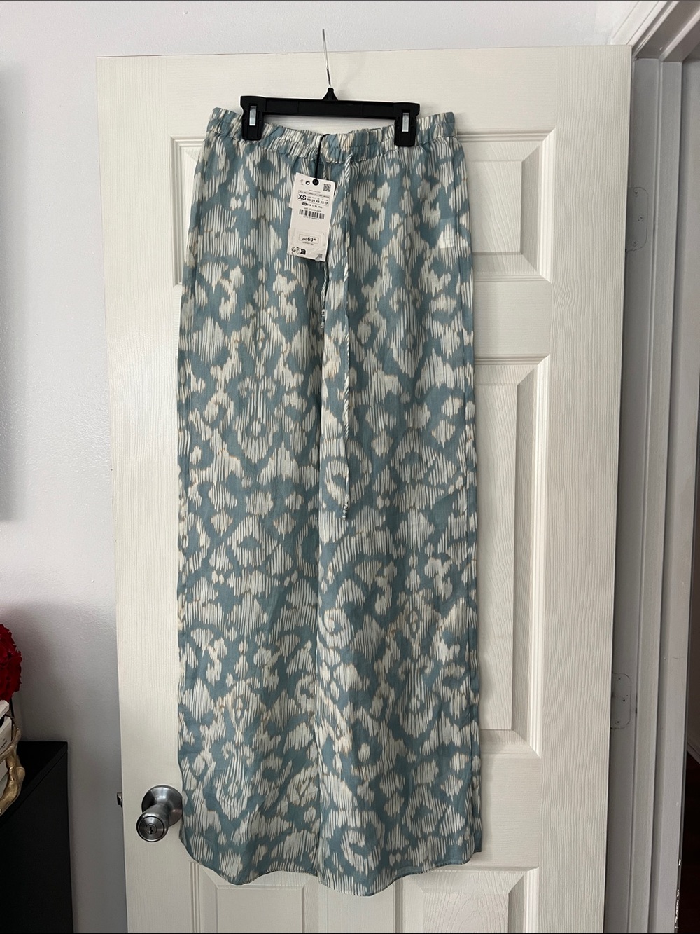 Zara Blue and White Ikat Print Skirt